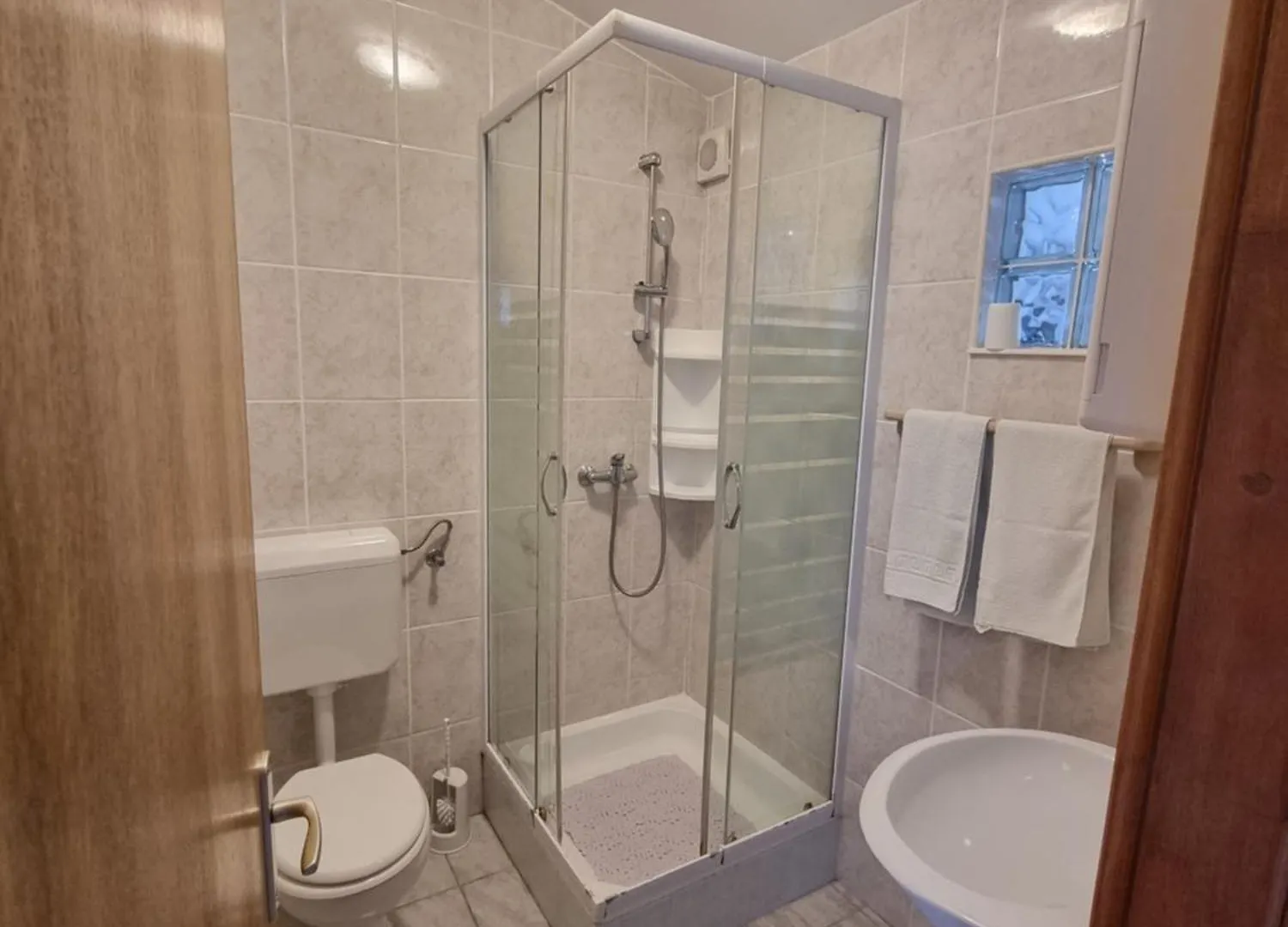Apartments Gloria Zaton  Croatia